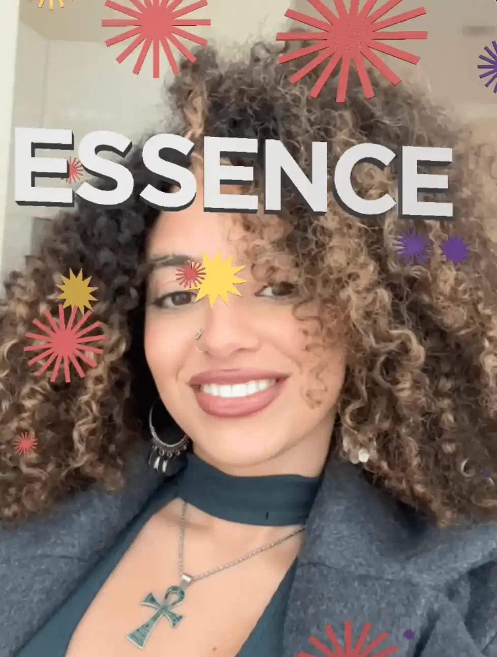 Preview of Essence WebAR filter showing augmented reality effect.